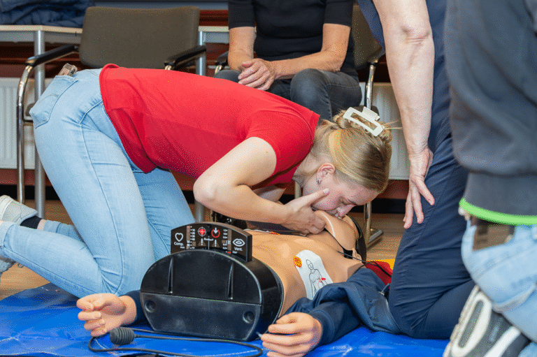 kl ReanimatieExperience-BurgerAEDHoorn-65